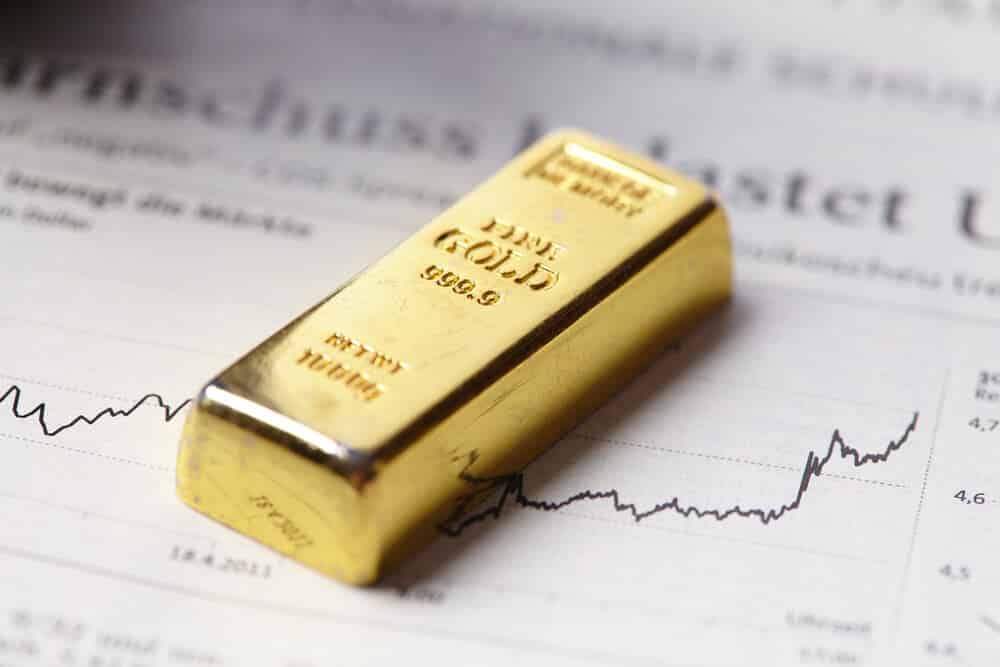 investasi emas untung-rugi dibandingkan instrumen lain
