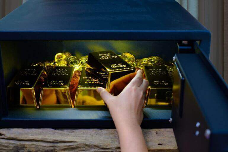 cara menyimpan emas di rumah